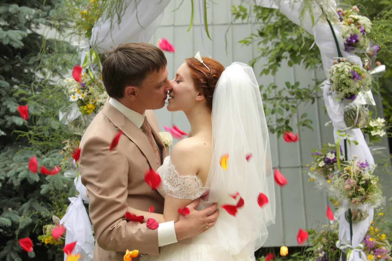 Как прошли свадьбы популярных блогеров Екатеринбурга - Я Покупаю